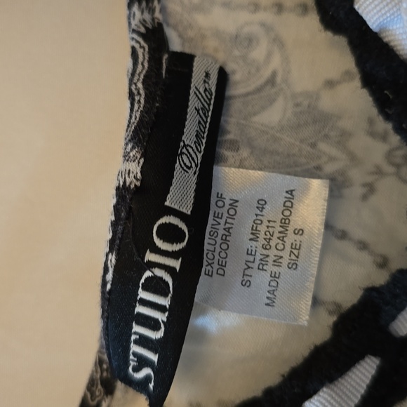 STUDIO Donatella nightwear - Picture 2 of 6